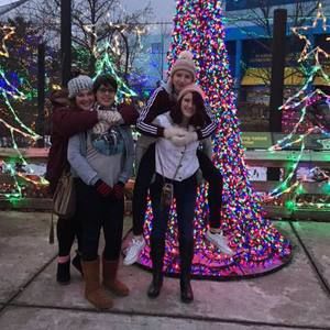 Meet your Posher, Claire